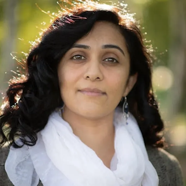 Divya Ghelani was born in Gujarat and grew up in Loughborough, Leicestershire