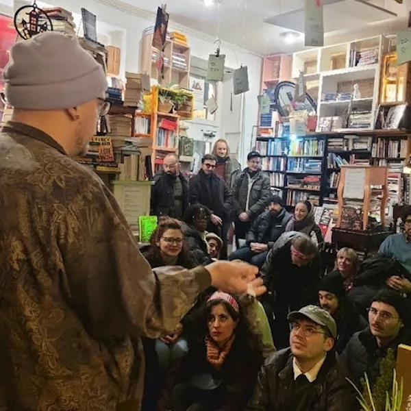 Reader Berlin audience in rapt attention